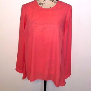 💕Vince Camuto Flowy Top💕